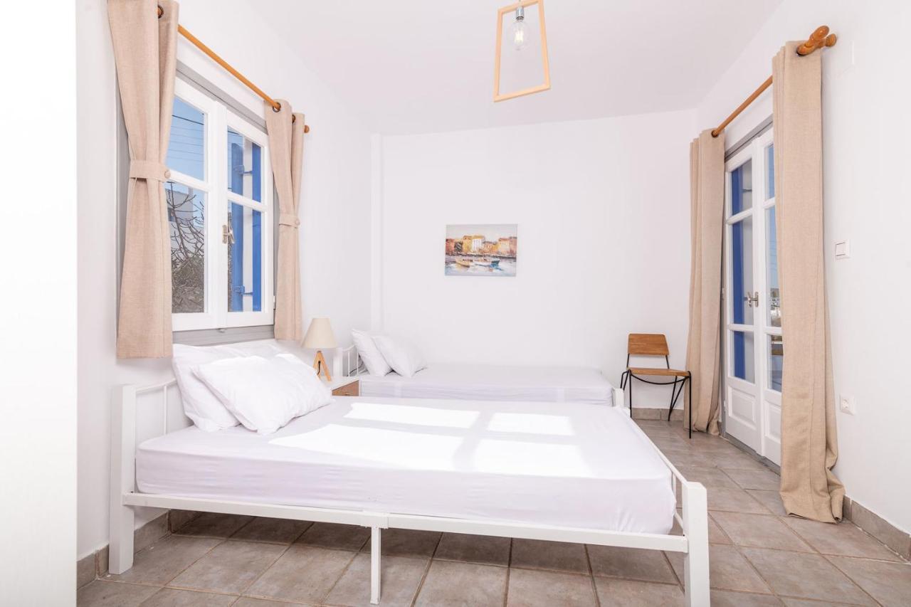 Villa Kosta In Naousa-Paros Buitenkant foto